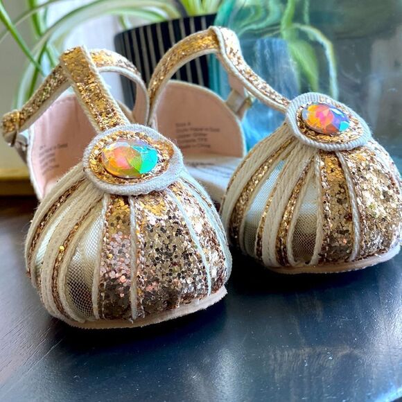 NWOT JoyFolie Gold Hazel Sandal Gold Glitter Stone Wedge 5 Bling Hazel in Gold - Picture 4 of 10